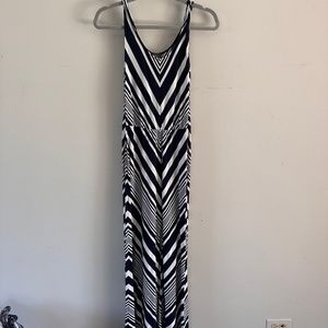 market & spruce maxi dress, small